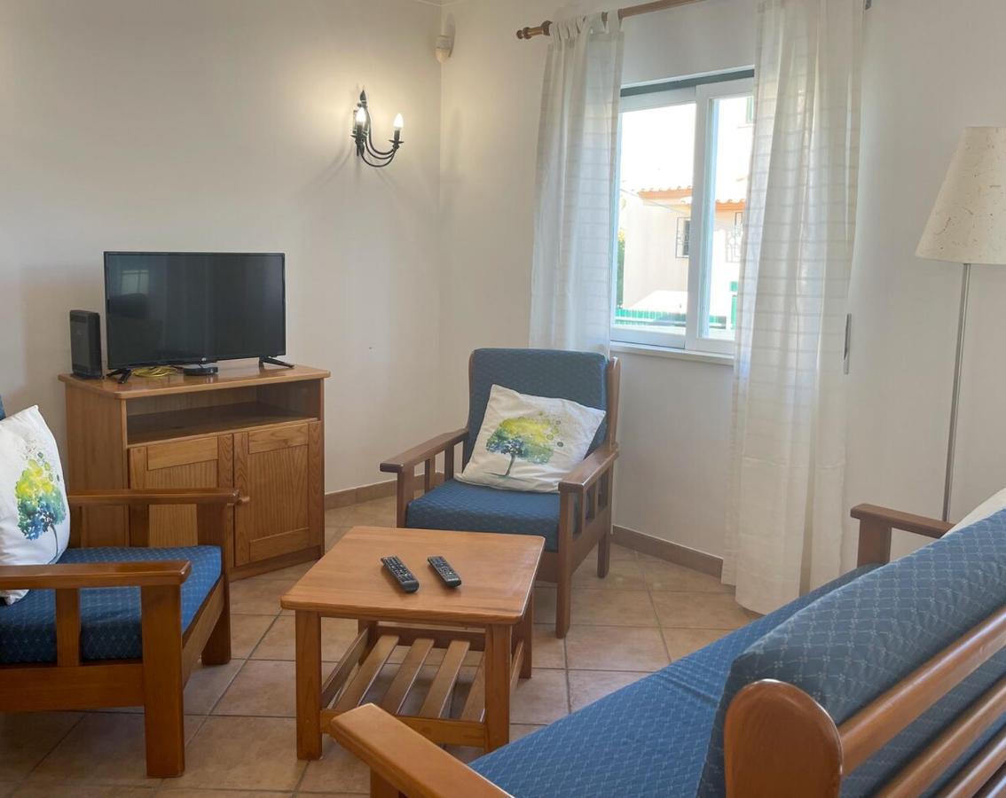 Moradia T3 Aguia Marina, Com Piscina E Bbq Villa Albufeira Bagian luar foto