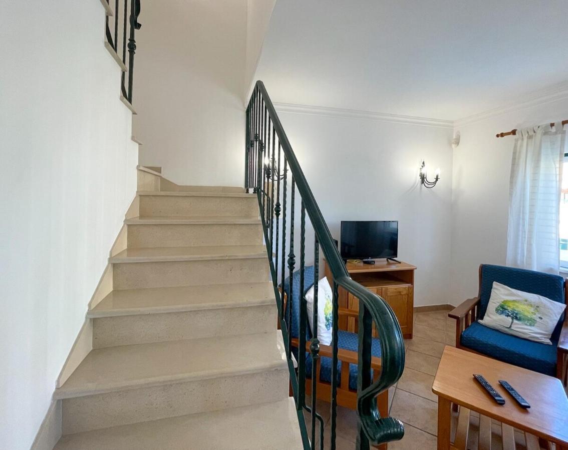 Moradia T3 Aguia Marina, Com Piscina E Bbq Villa Albufeira Bagian luar foto