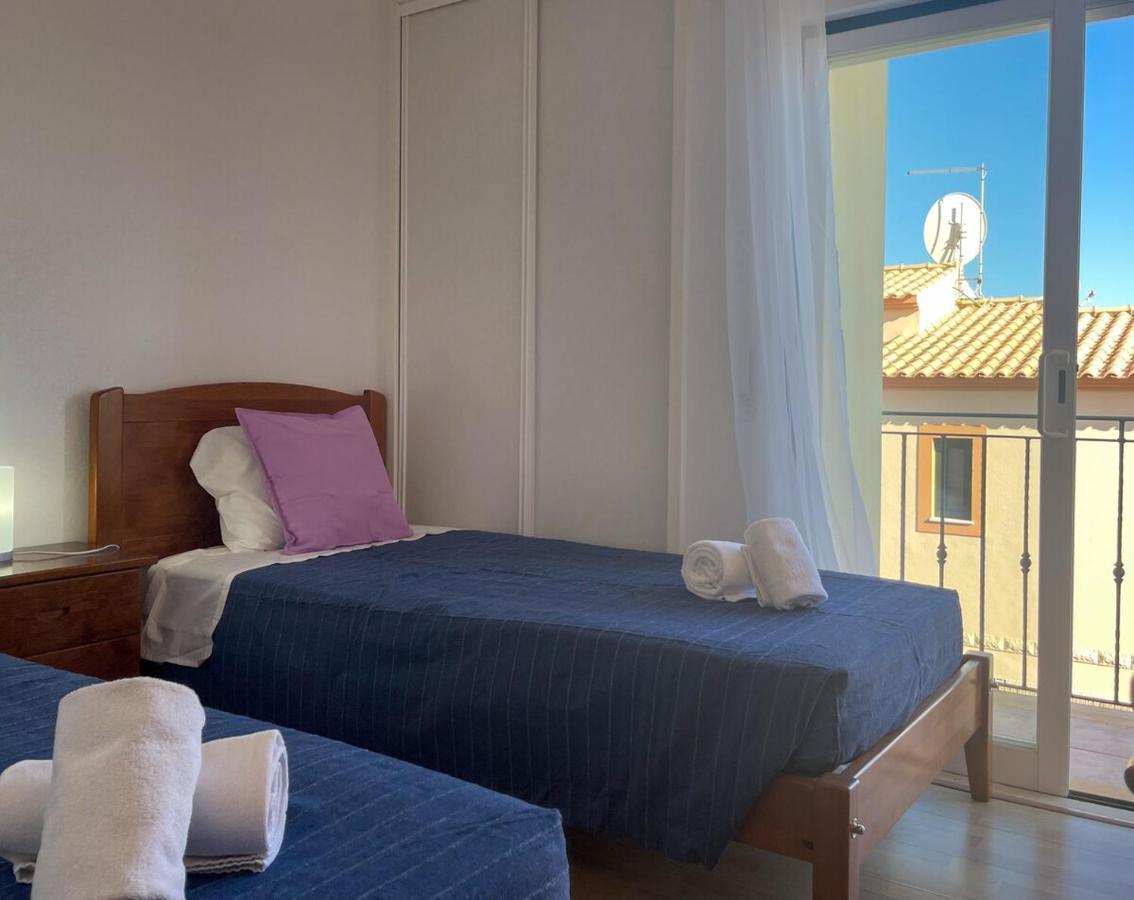 Moradia T3 Aguia Marina, Com Piscina E Bbq Villa Albufeira Bagian luar foto