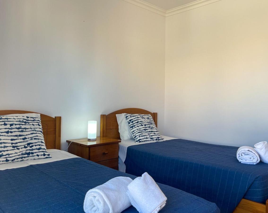 Moradia T3 Aguia Marina, Com Piscina E Bbq Villa Albufeira Bagian luar foto