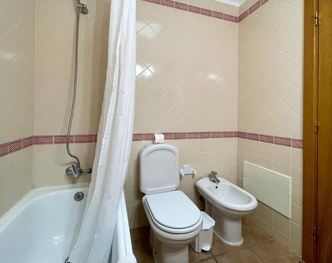 Moradia T3 Aguia Marina, Com Piscina E Bbq Villa Albufeira Bagian luar foto